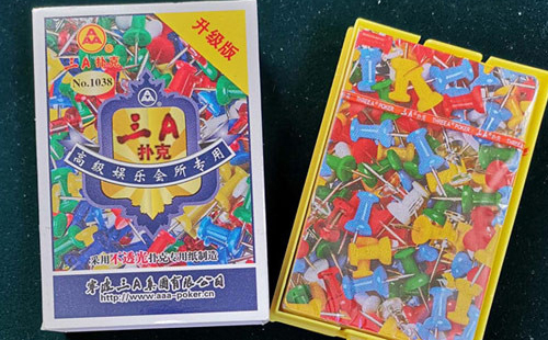 黄南扑克批发采购指南与产品质量识别要点解析